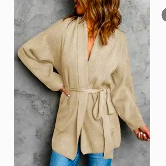 Westport Women  Belted Knitted Robe Style Sweater - Picture 1 of 9